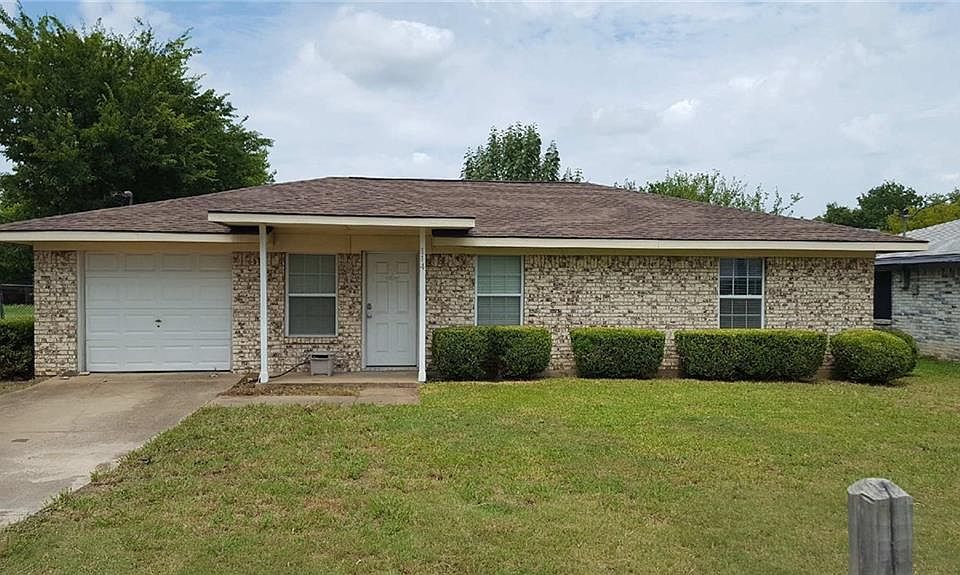 1st image of 114 Hill Ln