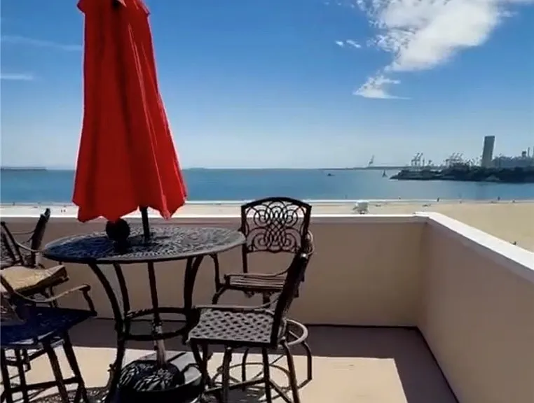 1174 E Ocean Blvd #10 — Photo 37