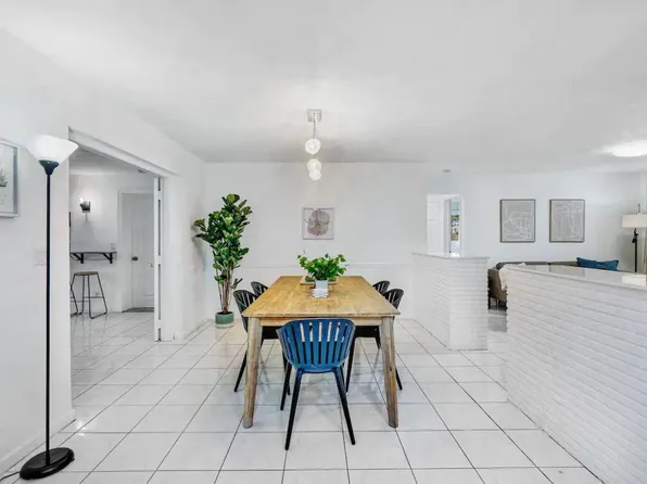 823 W Ocean Avenue, Lantana, FL 33462