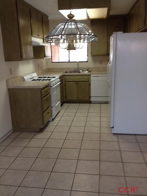 2nd image of 164 Village Circle Dr