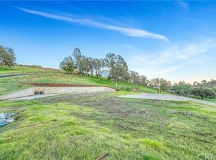 19858 Donkey Hill Rd, Hidden Valley Lake, CA 95467