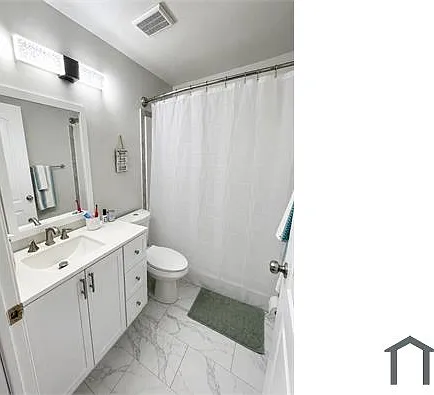 430 Benson St — Photo 5
