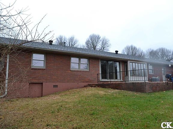 5th image of 551 Dogwood Dr