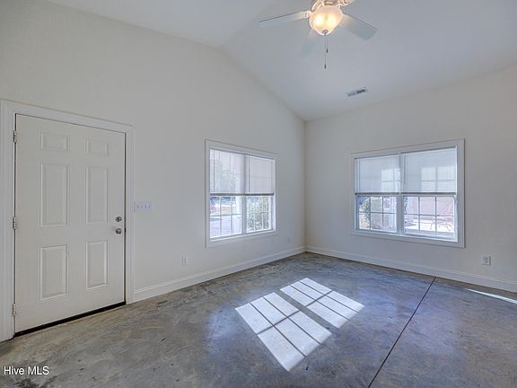 5th image of 2639 Broadbill Ln Unit A