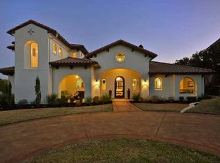 1 Crabapple Ct, The Hills, TX 78738