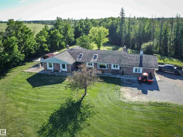 52102 Range Rd #280, Parkland County, AB T7Z 1Y3