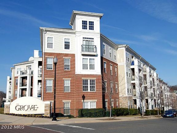 2nd image of 2321 25th St S #2-413