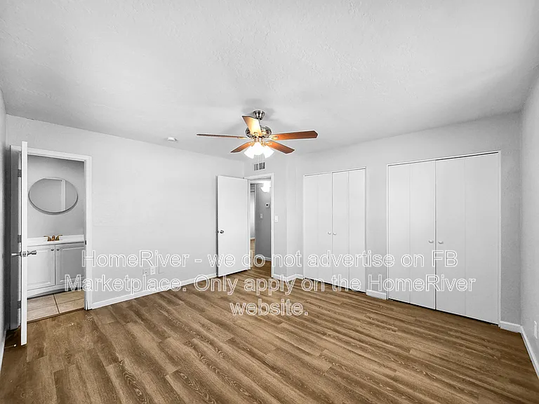1955 N Robson — Photo 8