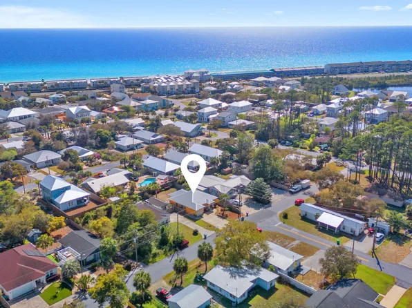 22611 Hilltop Ave, Panama City Beach, FL 32413