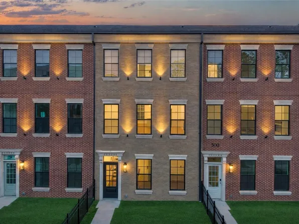 500 SW B St #5, Bentonville, AR 72712