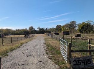 25415 Shoemaker Rd, Circleville, OH 43113