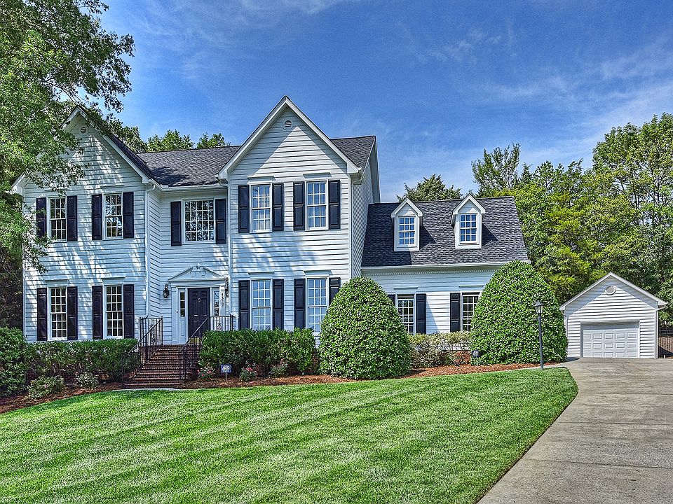 1st image of 4517 Grandfathers Ln