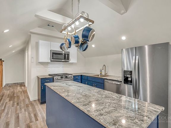 5th image of 2377 Longhope Road