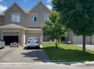 304 Grey Seal Cir, Ottawa, ON K1V2H3