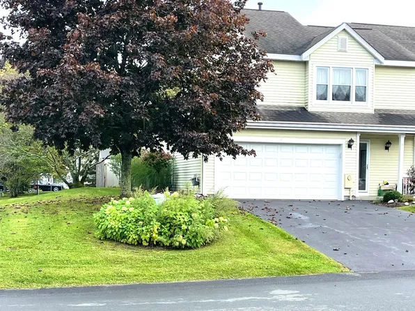1 Sandra Lane, Rensselaer, NY 12144