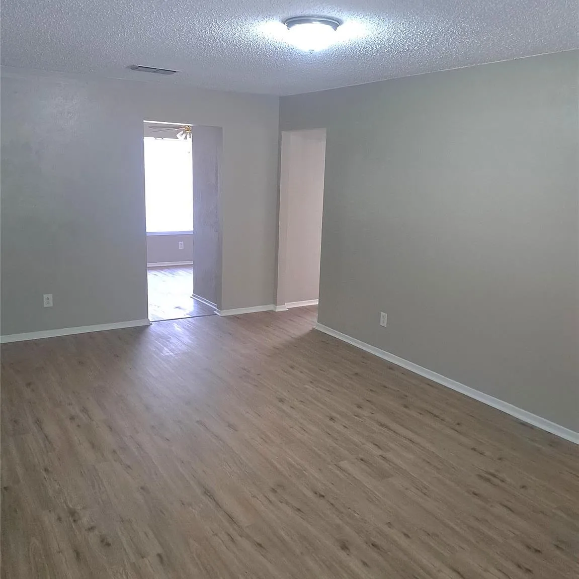 2 bed, 1116 sqft, $1,495 — Photo 3