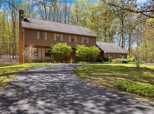 5037 Pine Valley Dr, Fayetteville, NY 13066
