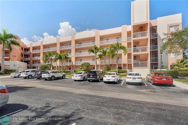 1st image of 7765 Yardley Dr APT 211