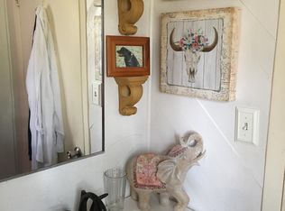 287 Fern Ave, Penngrove, CA 94951