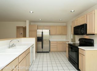 2376 S Holman Cir, Lakewood, CO 80228