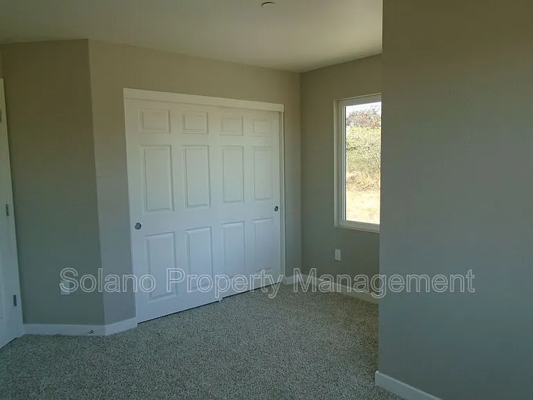 2401 Broadway St #107 — Photo 10