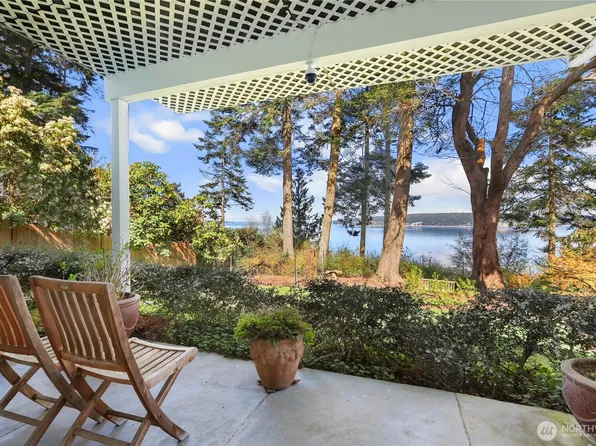 3169 Fox Spit Road, Langley, WA 98260