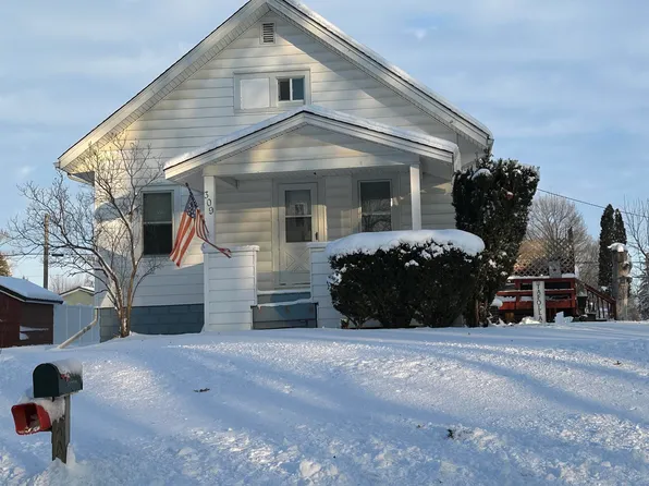 309 8th Ave SW, Oelwein, IA 50662