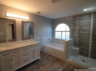 14515 Tioga Bnd, Helotes, TX 78023