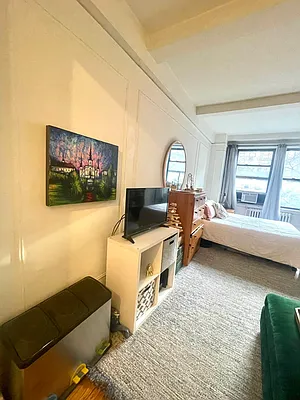 Rented by Highline Residential | media 9