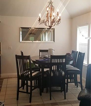 5th image of 1225 Camellia Ln
