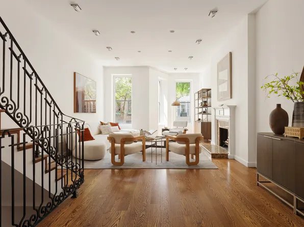233 East 62nd Street image 1 of 33