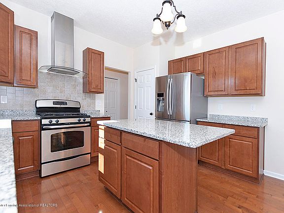 2nd image of 621 Gannett Way