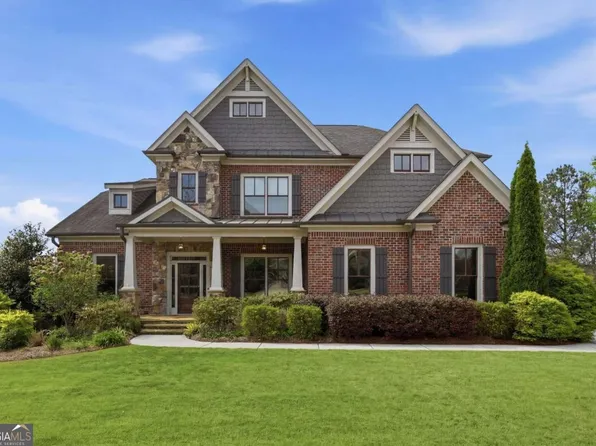 1972 Stonewater Ct, Hoschton, GA 30548