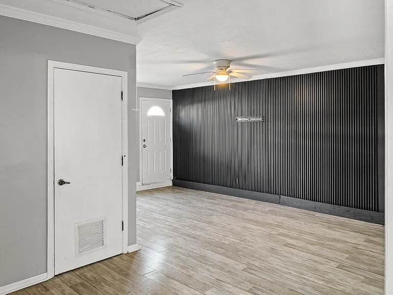 2230 SE Dill Ln — Photo 3