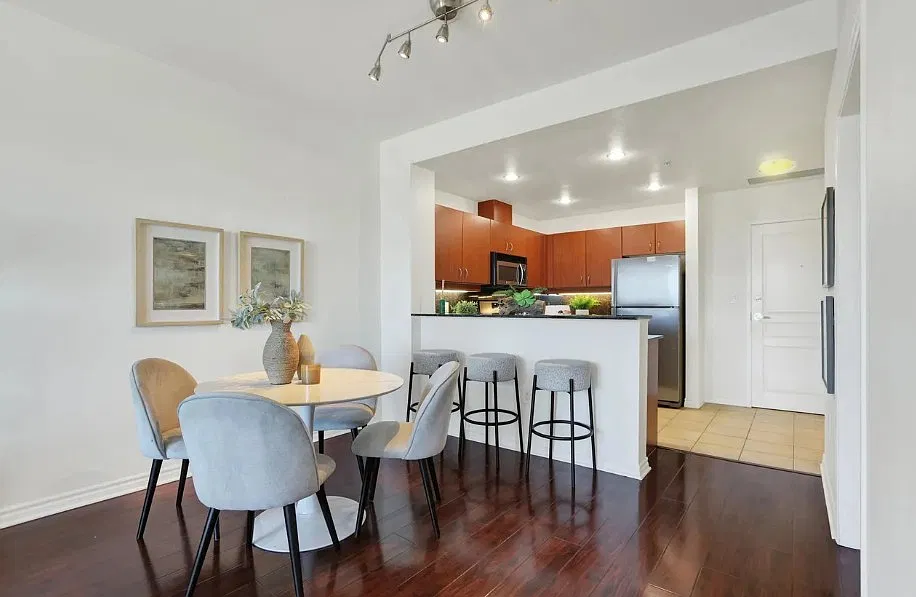 1 bed, 706 sqft, $2,950 — Photo 4
