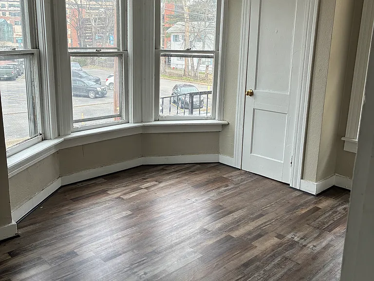 148 Barney St #2B — Photo 12