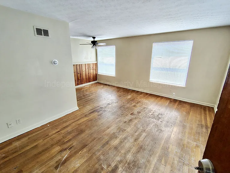 4278 Catalpa Dr #4 — Photo 3