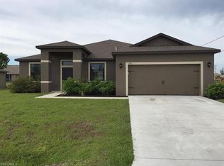 1912 SW 12th Ter, Cape Coral, FL 33991