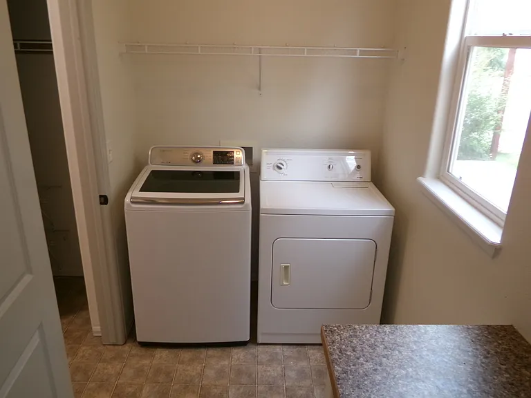 2613 Bar Harbor Dr — Photo 35