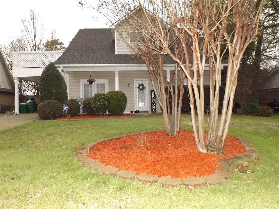 1st image of 5 Jasmine Ln