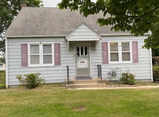 135 E Howard St, Clayton, NJ 08312