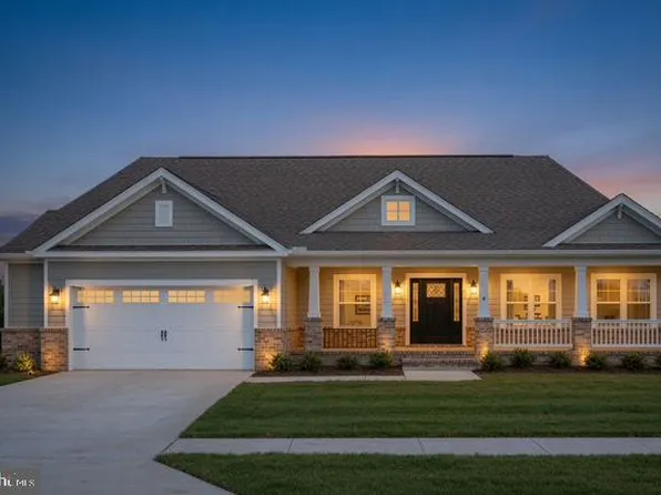55 Holly Estates Dr, Gardners, PA 17324