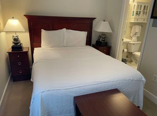 250 W Broad St APT 523, Athens, GA 30601