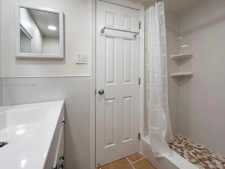 4010 Galt Ocean Dr #302 — Photo 14