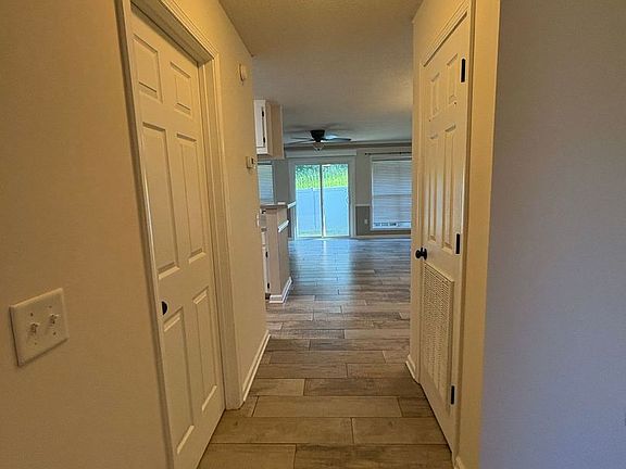 3rd image of 170 N Springview Dr