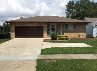 1970 W Ridgewood Dr, Parma, OH 44134