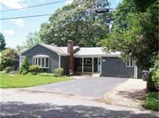 75 George St, Warwick, RI 02888