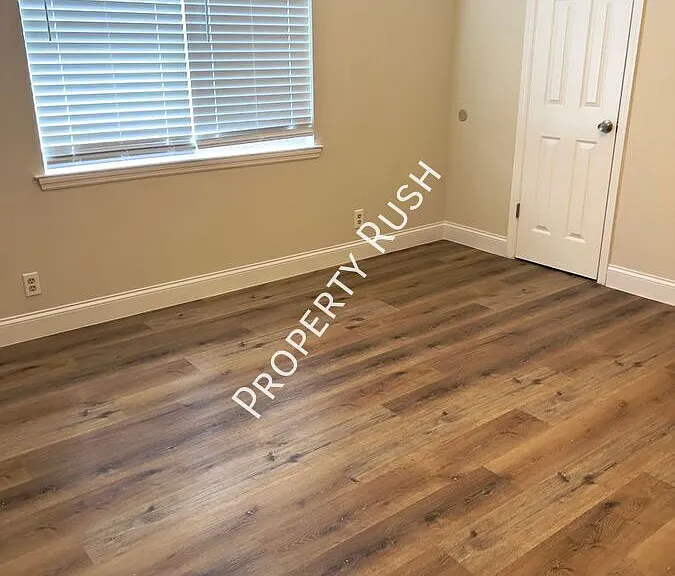 56 Bell Rd #C — Photo 10