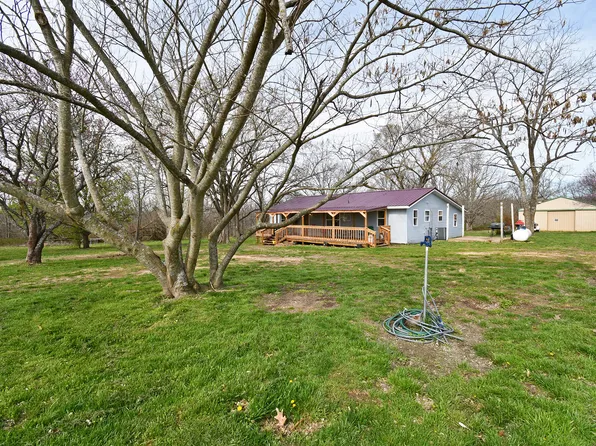 4953 Highway E, Hartville, MO 65667