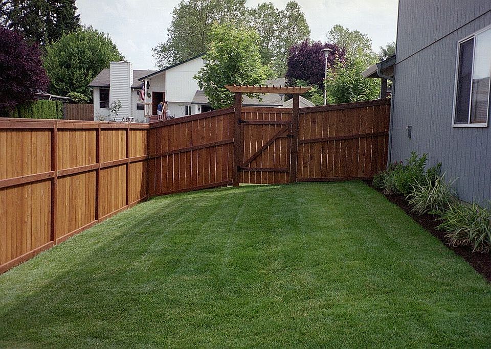 Large Side Yard